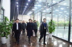 市總“送萬福、進萬家”書法公益活動走進華紡